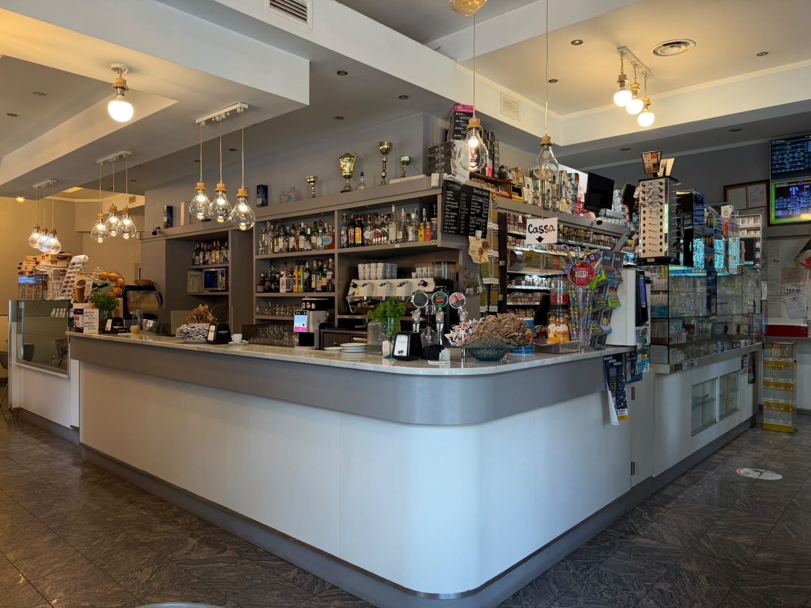 Interno del bar